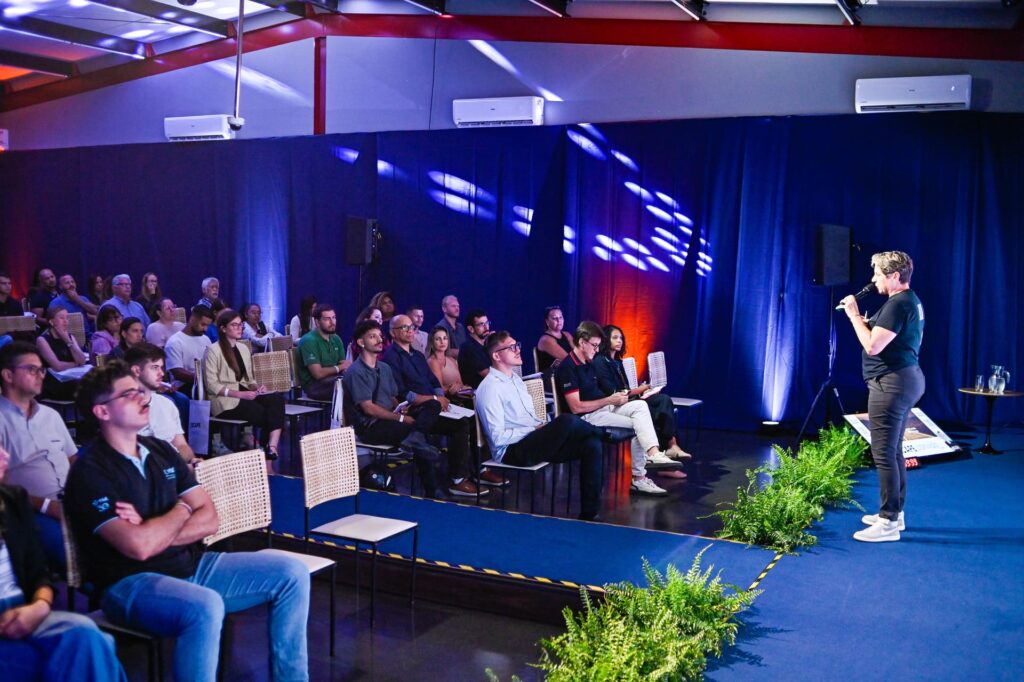 Fucape Convida 28.10 38 Histórias Que Conectam: Fucape Convida Debate A Arte De Vender Com Valor