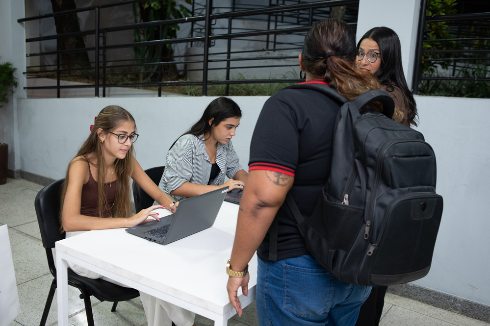 Clo9209 Crescimento Profissional E Jogo Corporativo Em Destaque No Fucape Convida