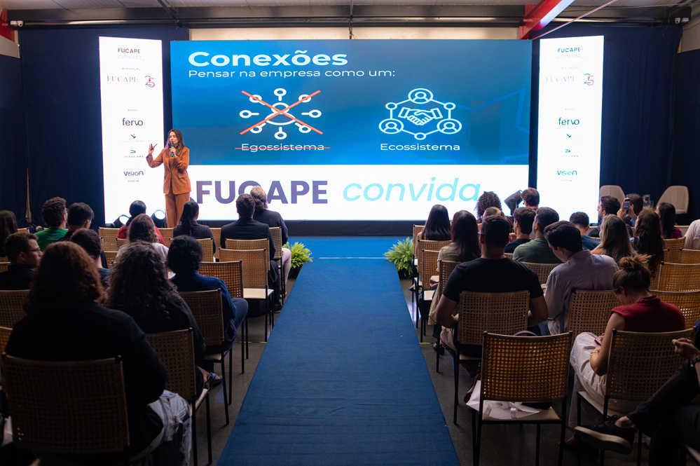 Clo9477 Crescimento Profissional E Jogo Corporativo Em Destaque No Fucape Convida