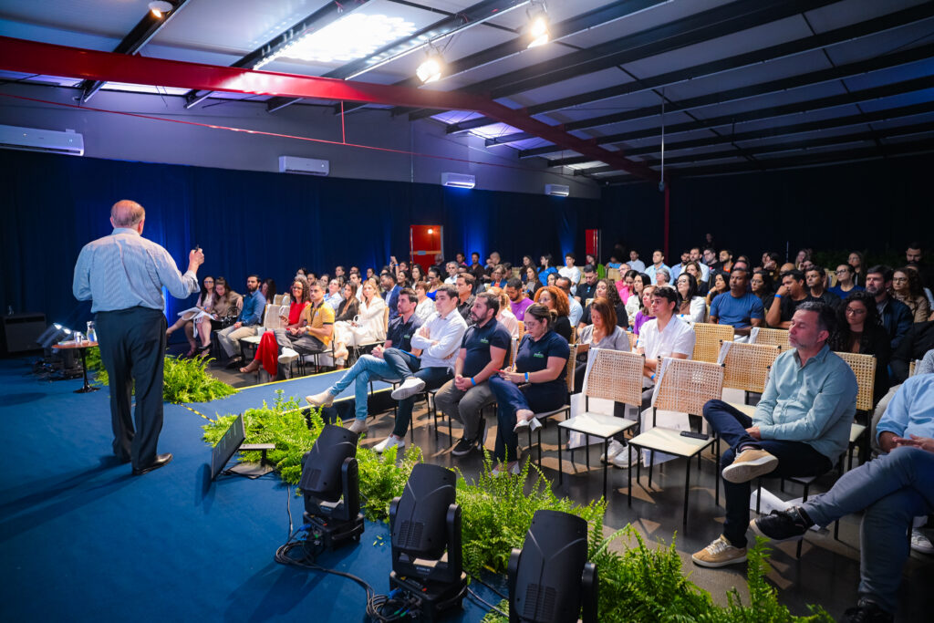 Ser 7904 Fucape Convida Reúne Profissionais Para Debater Liderança Entre Gerações