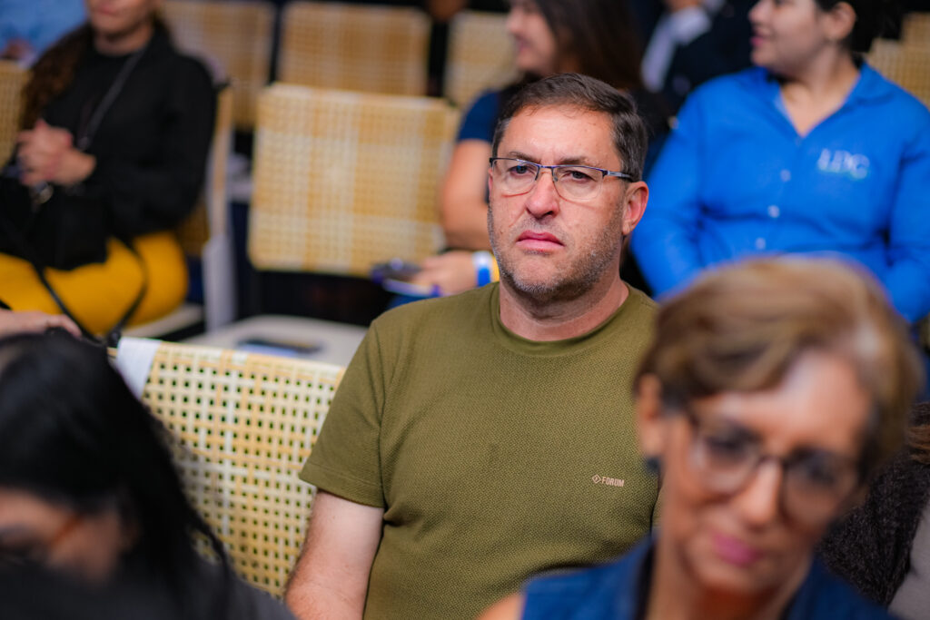 Ser 7955 Fucape Convida Reúne Profissionais Para Debater Liderança Entre Gerações